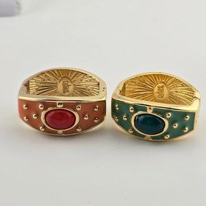 JOAN RIVERS Goldtone Teal and Red Enamel Cabochon Clip on Scarf Slide Clip